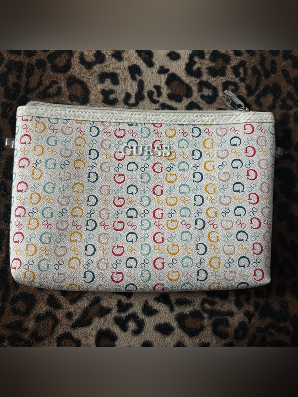 Vintage Y2K guess pouch